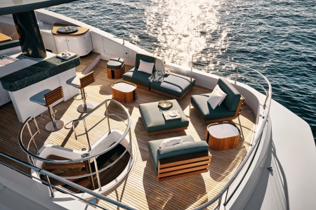 Azimut Magellano 25M, for sale, flybridge