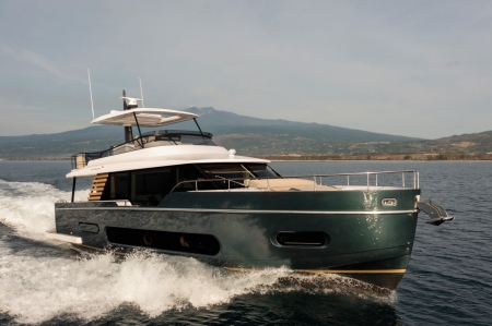 Azimut Magellano 60, for sale