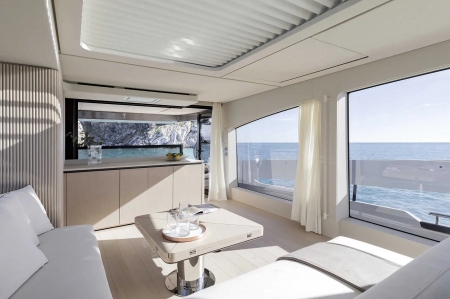 MXG Yachts, Azimut Seadeck 6, For sale, interior, salon