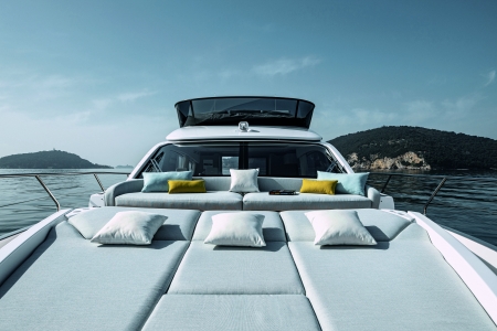 MXG Yachts, Azimut Fly 53, For sale, exterior