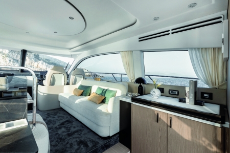 MXG Yachts, Azimut Fly 53, Yachts for sale, interior 2