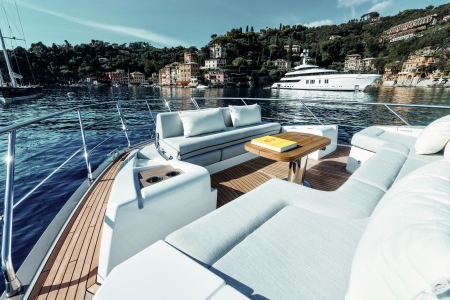 MXG, Azimut Fly 60, Yachts for sale, exterior 2