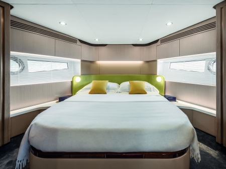 MXG Yachts, Azimut Fly 60, For sale, cabin