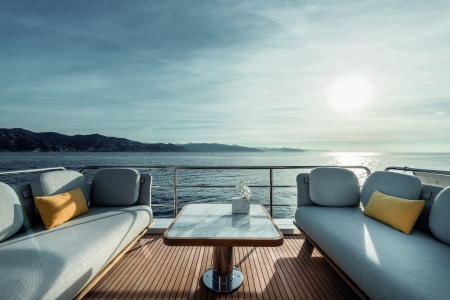 MXG Yachts, Azimut Fly 60, For sale, exterior 3