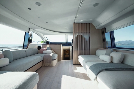 Azimut Fly 68, For sale, interior 1