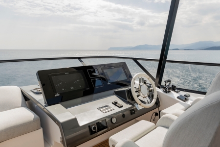 MXG Yachts, Azimut Fly 72, Yachts for sale, exterior