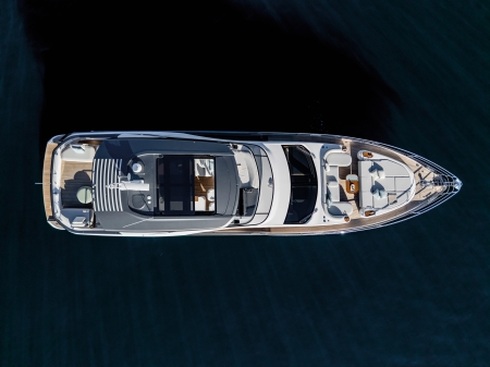 MXG Yachts, Azimut Fly 72, For sale, exterior view