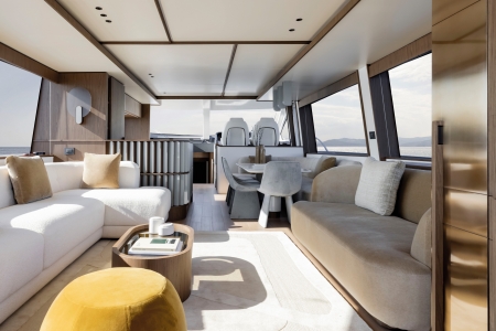 MXG Yachts, Azimut Fly 72, For sale, interior, salon