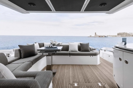 MXG Yachts, Azimut S6, for sale, exterior 5