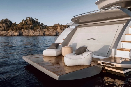 MXG Yachts, Azimut S8, Yacht for sale, external, 