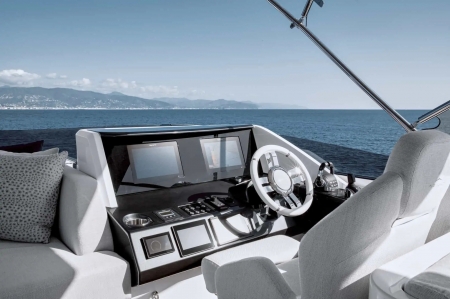 MXG Yachts, Azimut S8, Yachts for sale, external 2