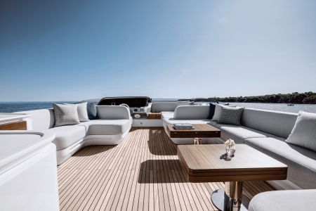 MXG Yachts, Azimut S10, Yachts for sale, exterior