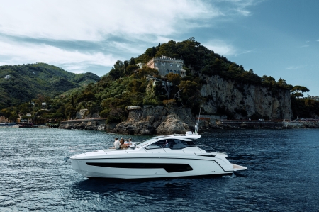 Azimut, Atlantis 45, For sale, exterior
