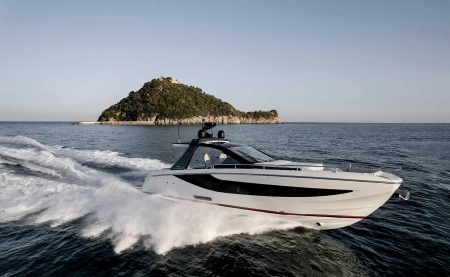 , Azimut, Verve 42, Yachts for sale, exterior,