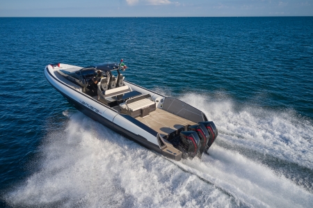 MXG Yachts, Anvera Speedster, For sale, exterior 3