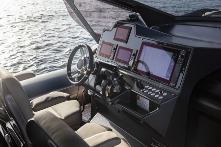 MXG Yachts, Anvera 48, For sale, interior