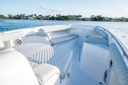 HCB, Speciale, For sale, MXG Yachts, internal