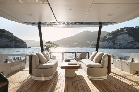 Azimut Fly 82, for sale