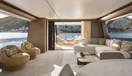 Azimut Fly 82, for sale