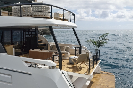 Azimut Fly 82, for sale