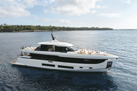 Azimut Grande Series 32M