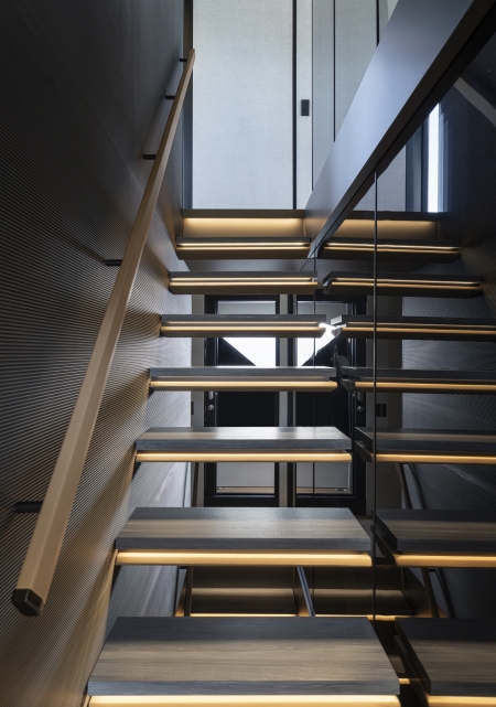 Azimut Grande 30M, for sale