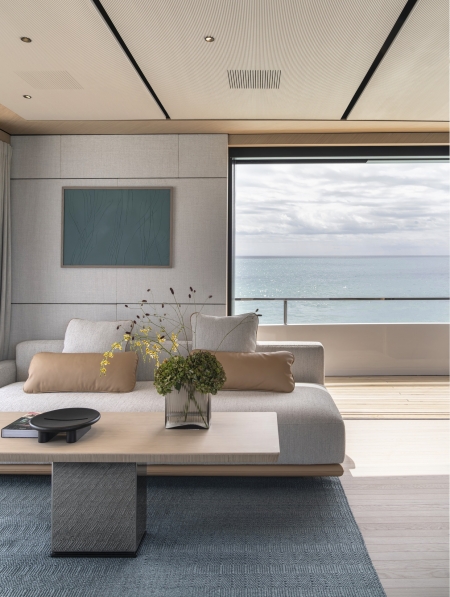 Azimut Grande 30M, for sale