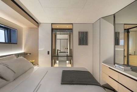 Azimut Grande 30M, for sale