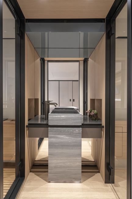 Azimut Grande 30M, for sale