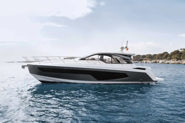 Azimut Atlantis Series 51