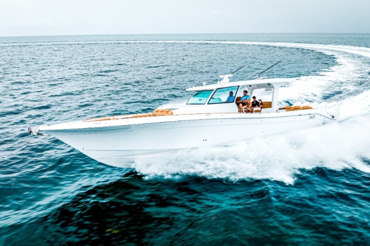 HCB Yachts, Suenos Gix