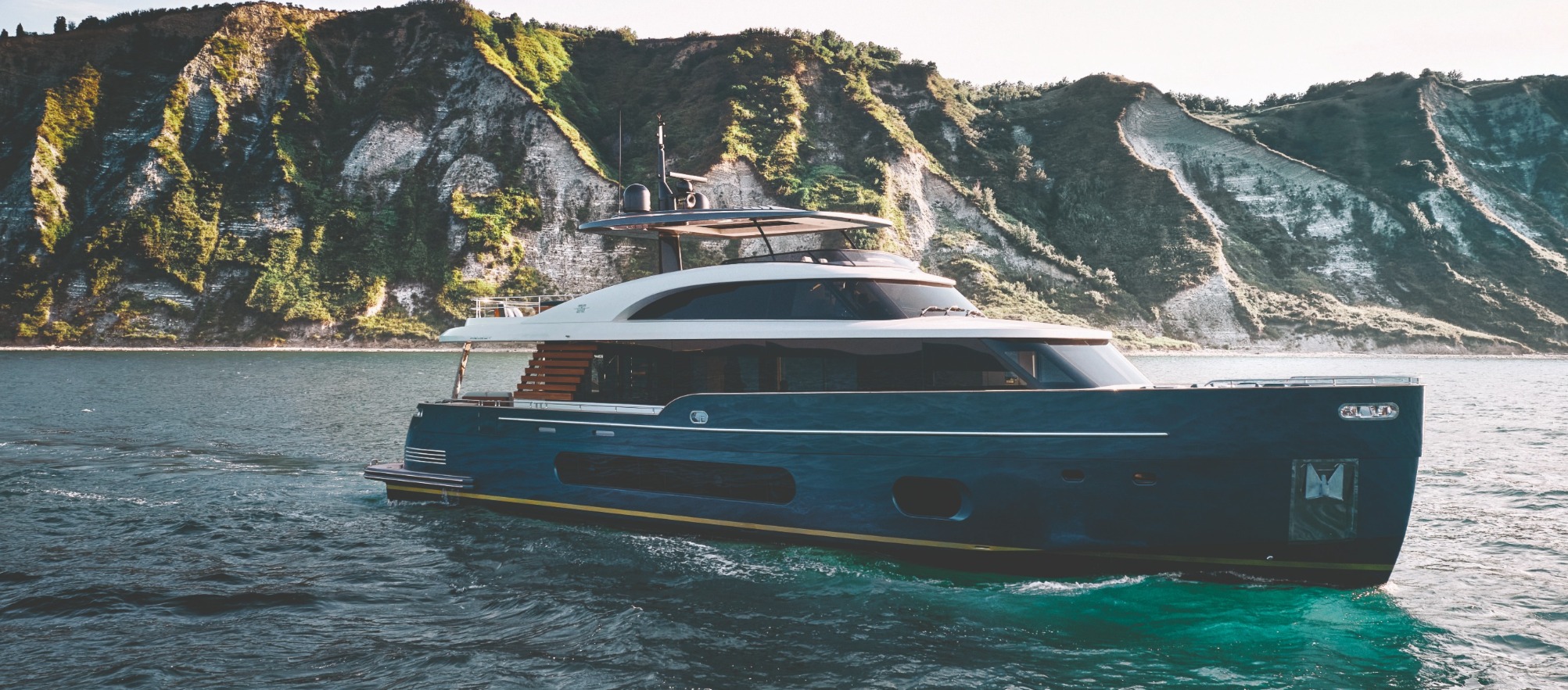 Azimut Magellano 25M, For sale