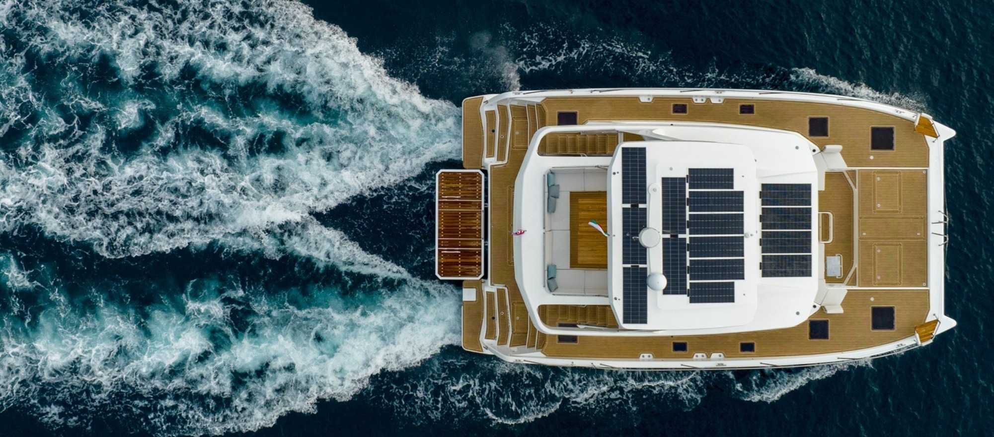 Azimut Grande 26M, brochure