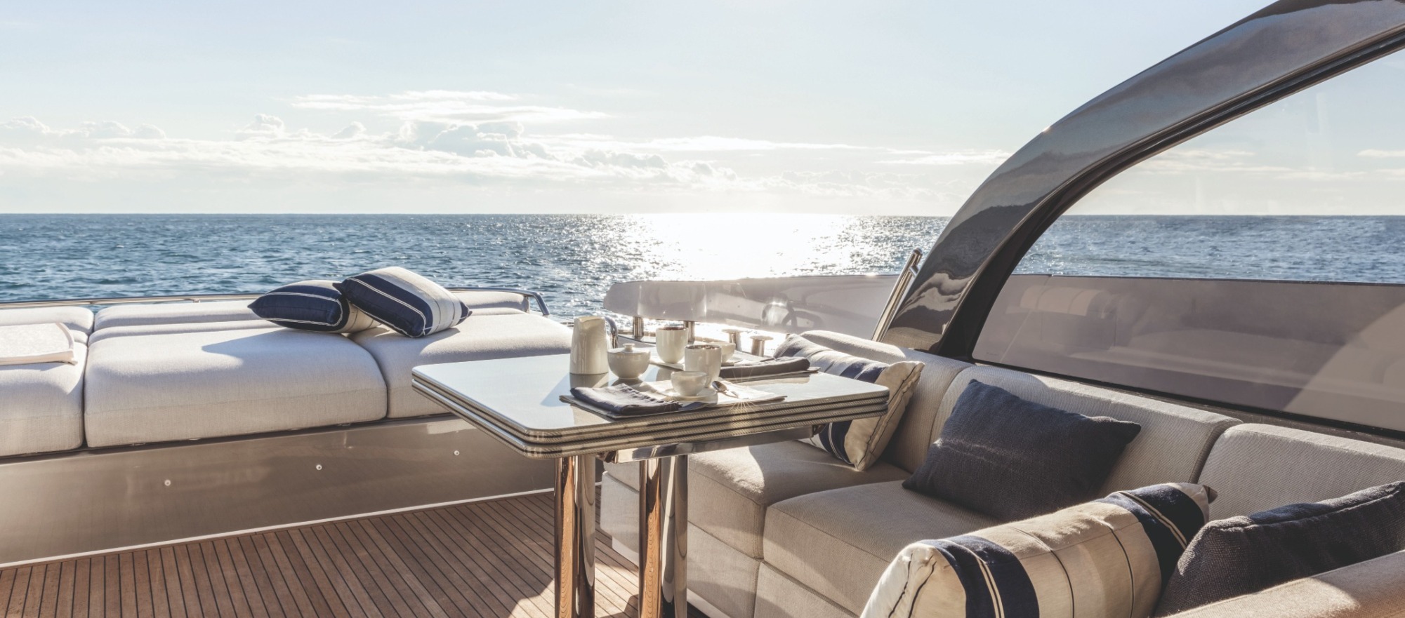 Azimut S7, brochure